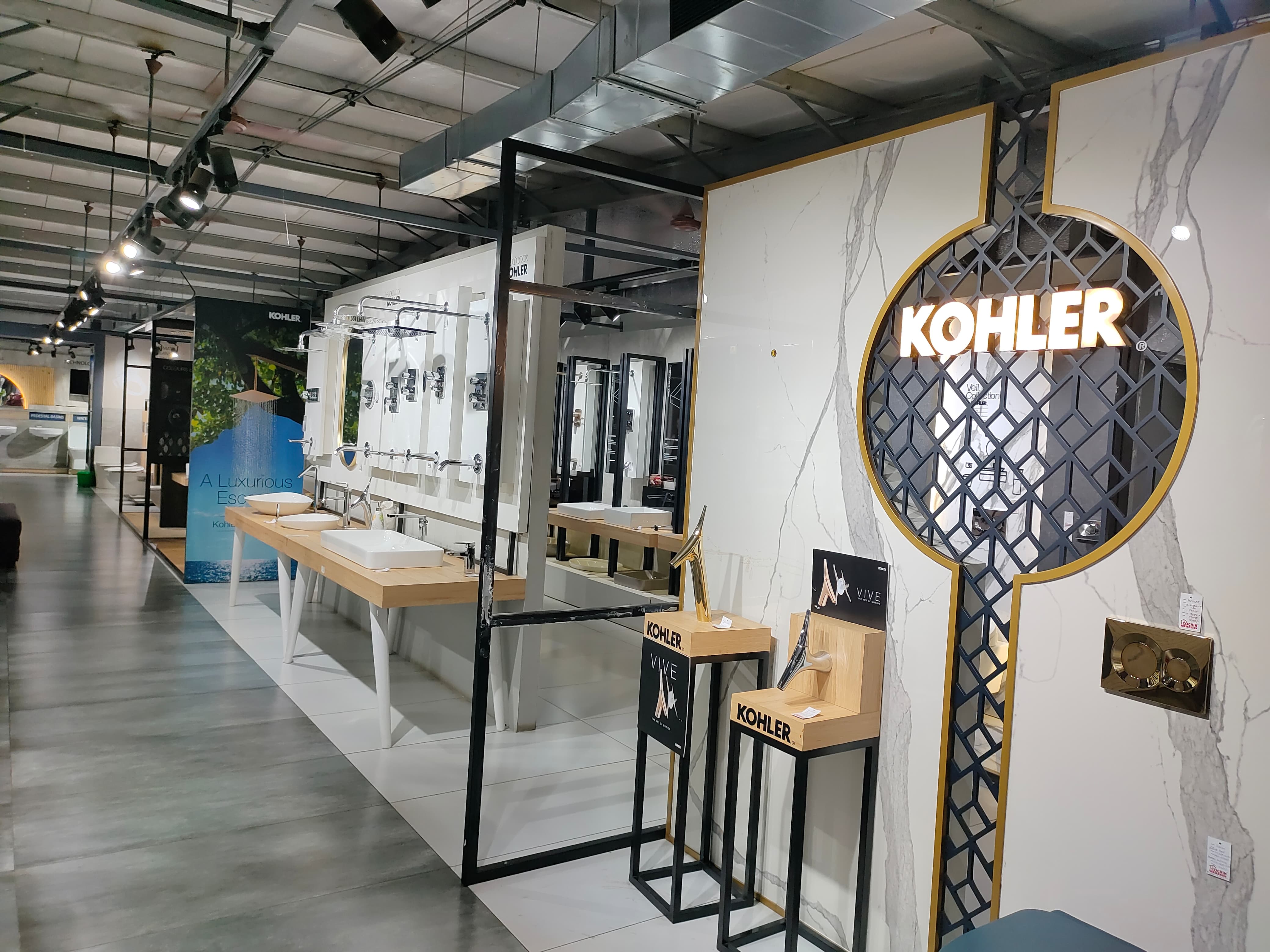 Cochin Saniwares Pala Kottayam Tiles and Bathroom Accessories Showroom Kerala
