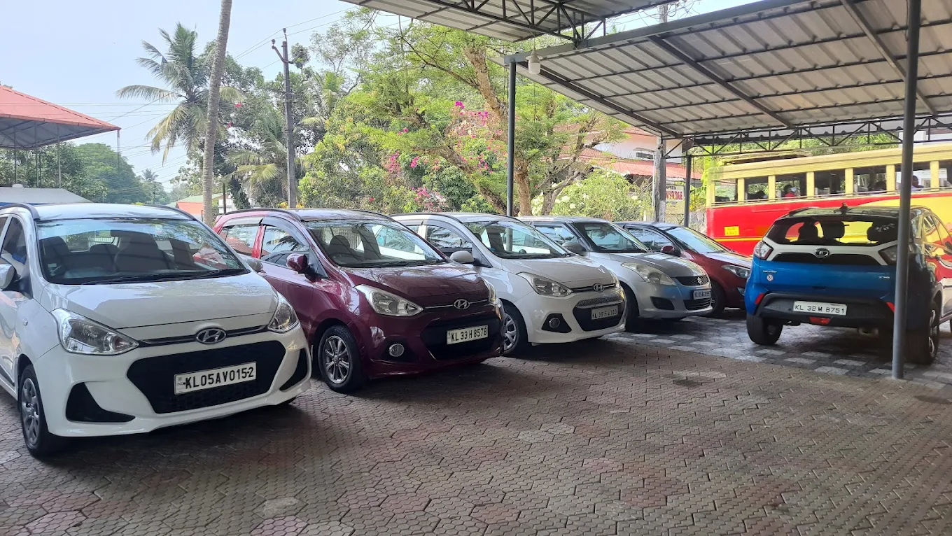 Best used car dealer in Kottayam Fly Wheels Used Cars pre owned vehicles Thalayolaparambu HP Petrol Pump Kerala