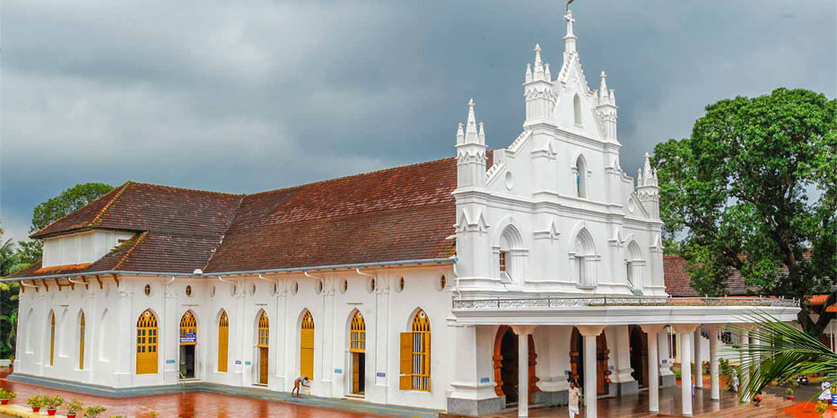 Kurisumala christian monastery Cistercian Order of Strict Observance