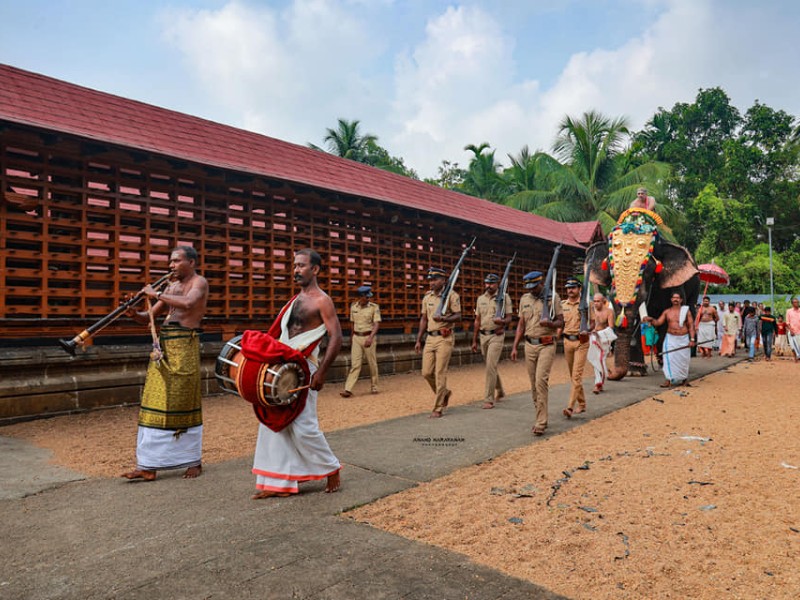 Images of Vaikom Mahadeva Temple
